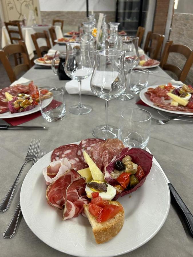 Locanda Sant'antimo Bed & Breakfast Montalcino